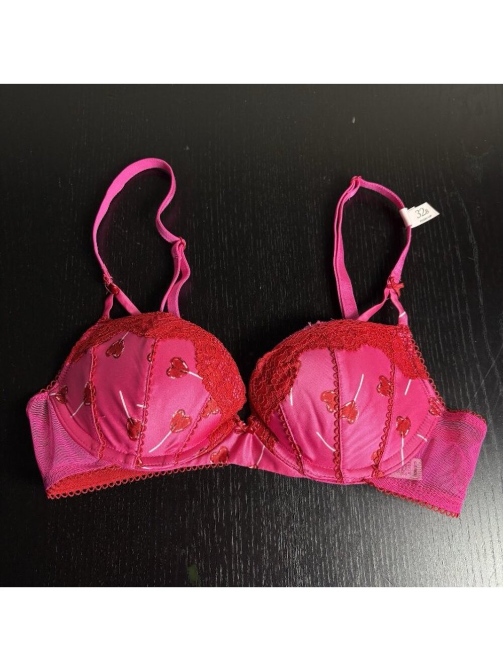 VICTORIA'S SECRET Tease Size 32B Push-Up Bra Pink Red Heart Print NEW